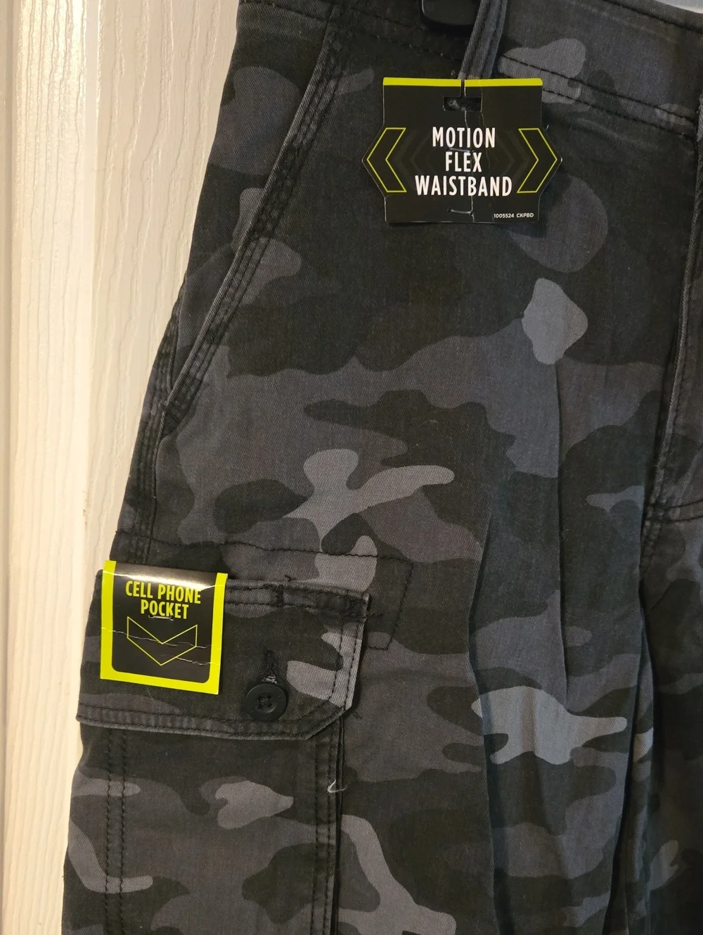 Lee Active Stretch Camo Cargo Shorts